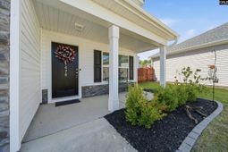 1476 Whirlaway Lane photo 4