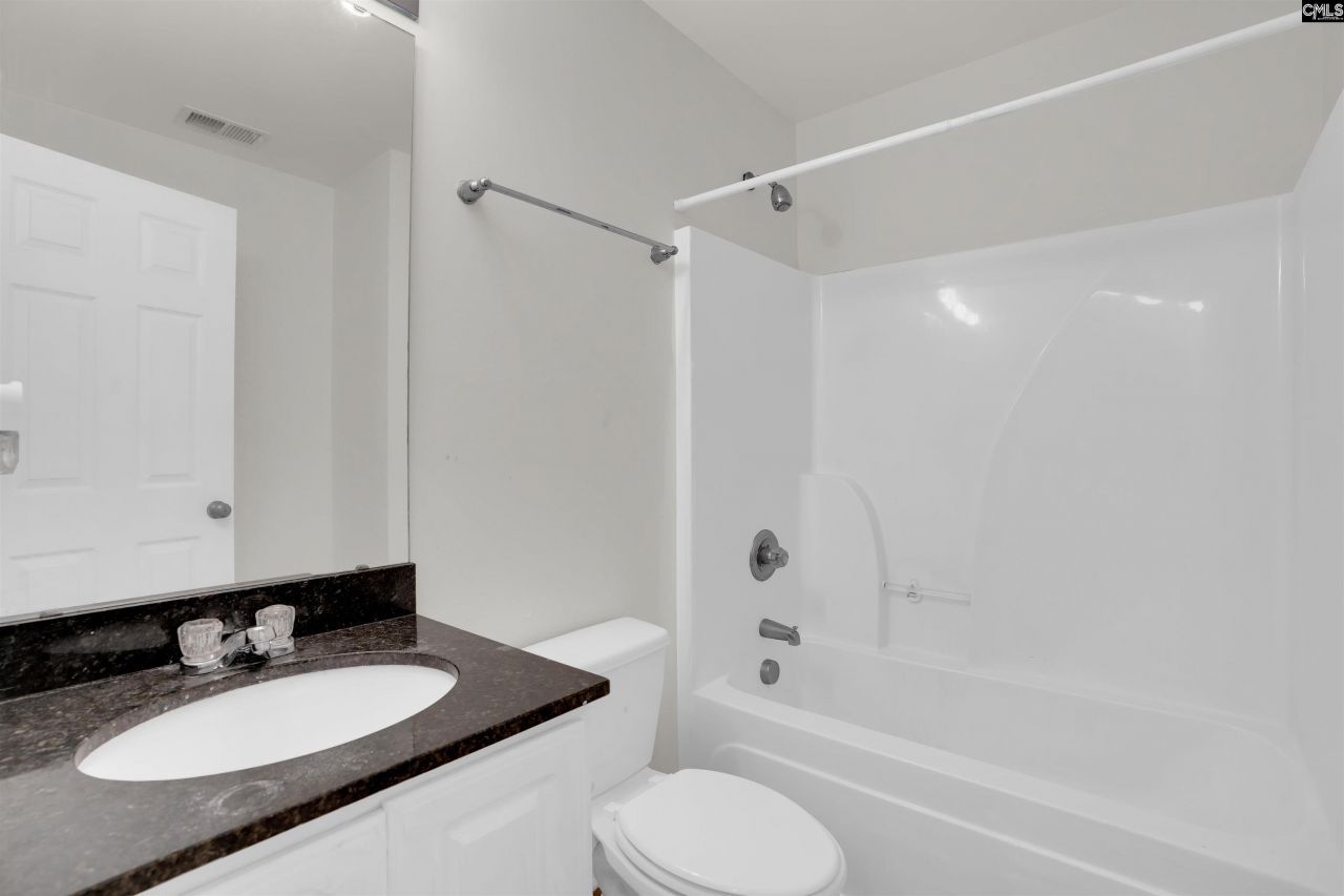 1025 Congaree Pointe Drive  Photo 11