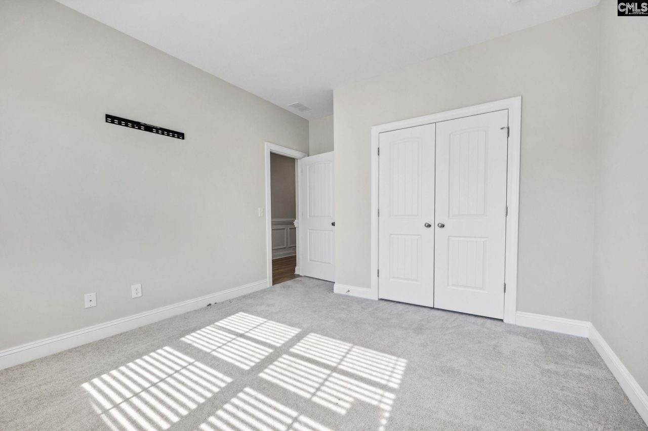 729 Empire Maker Road Photo 17