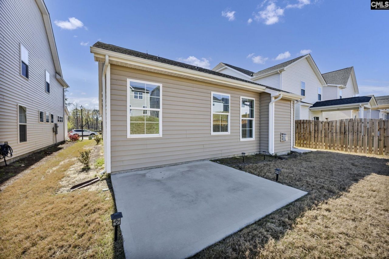 729 Empire Maker Road Photo 32