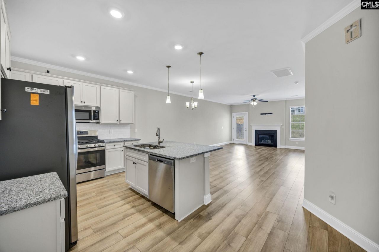 729 Empire Maker Road Photo 8