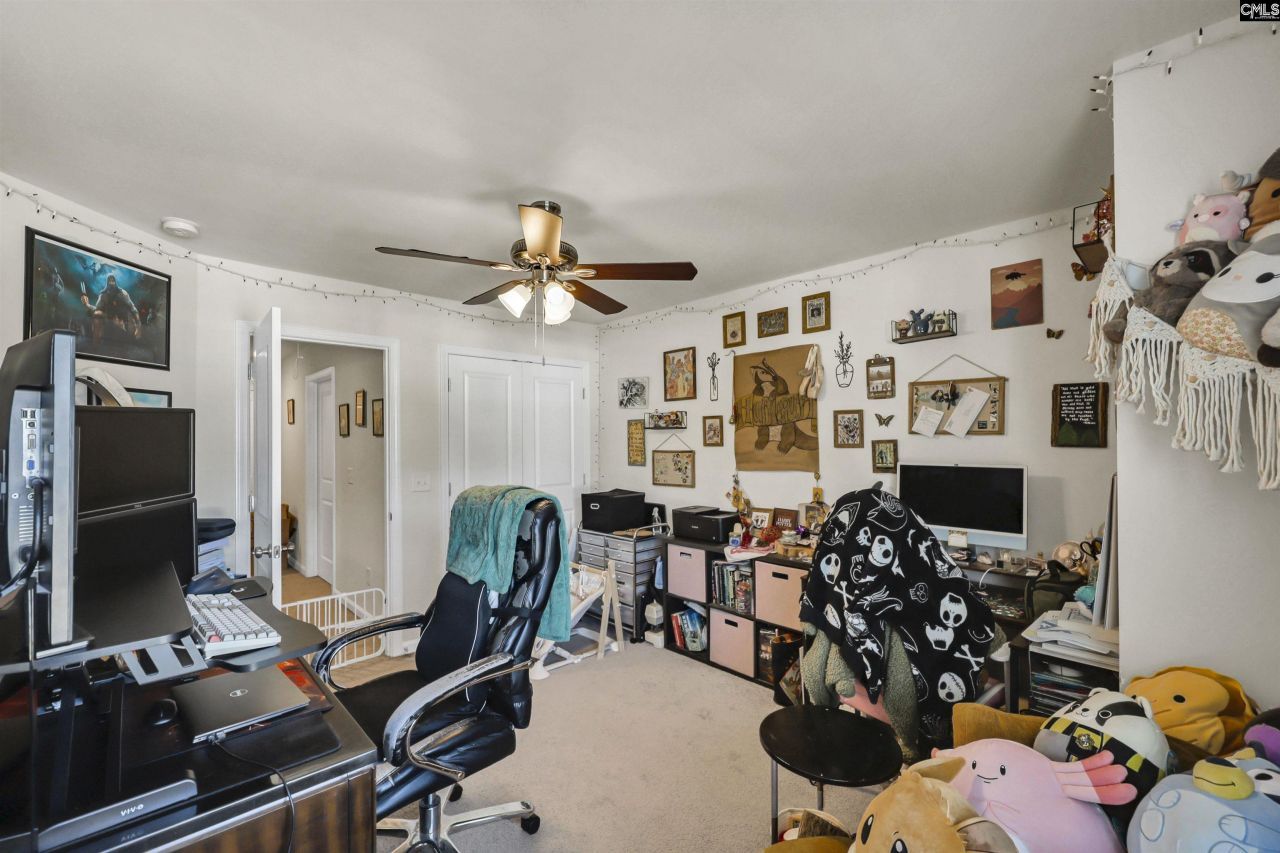 250 Turnfield Drive  Photo 22