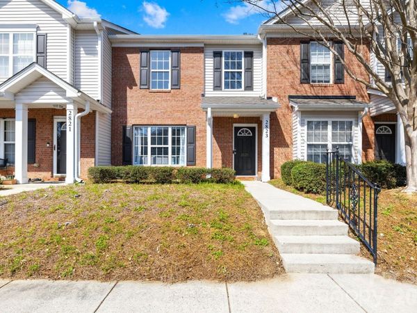 2823 Summergrove Court , Matthews, NC 28105