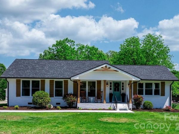 1252 Houston Mill Road , Conover, NC 28613