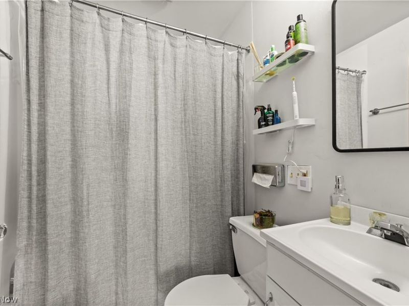 20943 Eastwood Avenue, Fairview Park, OH 44126 Photo 20