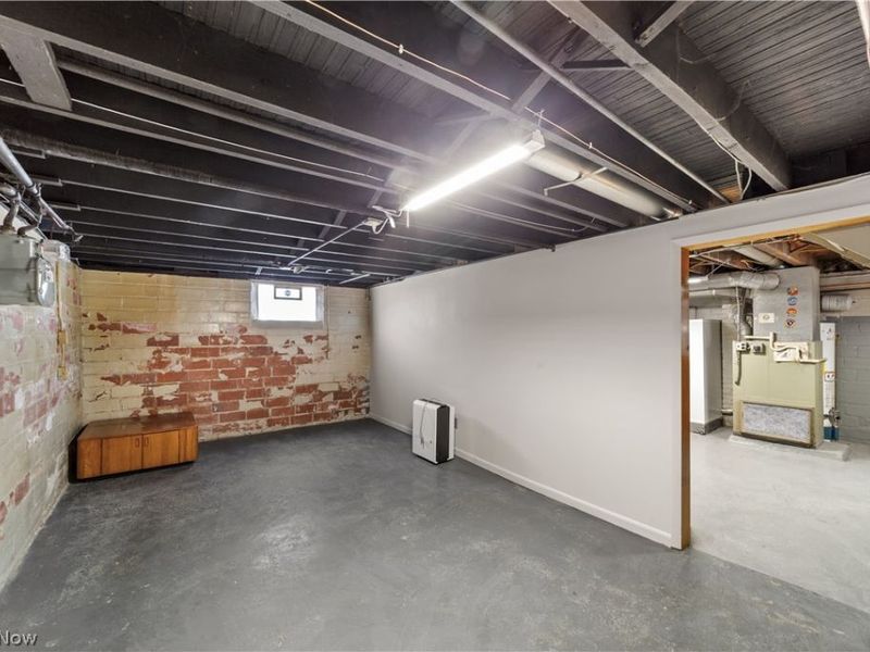 20943 Eastwood Avenue, Fairview Park, OH 44126 Photo 24