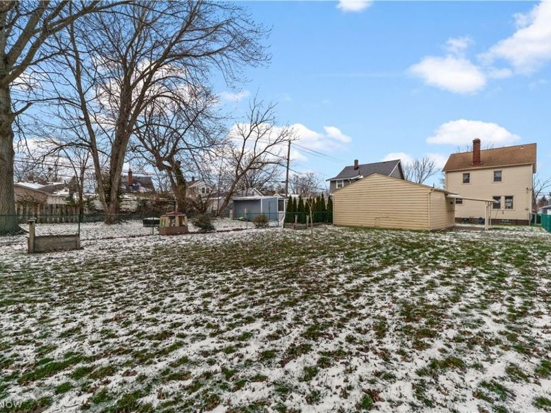 20943 Eastwood Avenue, Fairview Park, OH 44126 Photo 30