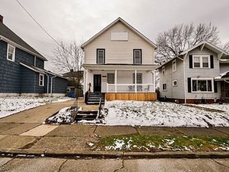 2812 7TH Street NW Canton, OH 44708