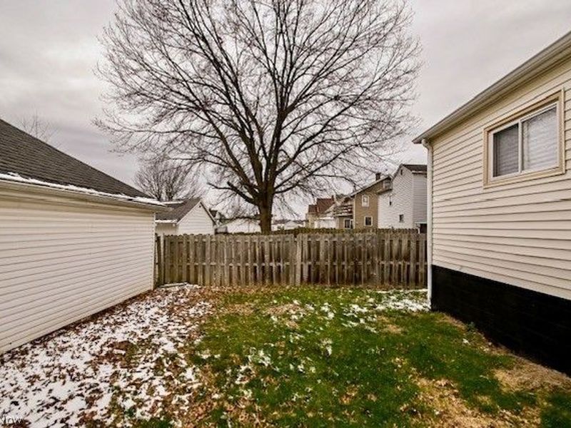 2812 7TH Street NW, Canton, OH 44708 Photo 4