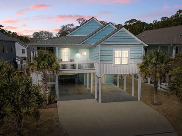 113 NE 54th Street , Oak Island, NC 28465