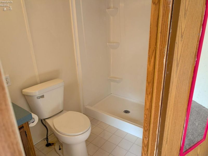 220 Maple Lane, Unit 15, Green Springs, OH 44836 Photo 11