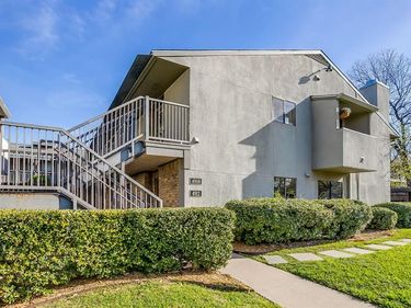 4908 Byers Avenue, Unit C4, Fort Worth, TX 76107