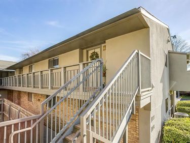 4908 Byers Avenue, Unit C4, Fort Worth, TX 76107