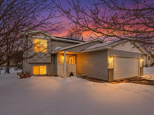 1160 Joes Lake Road SE, Cambridge, MN 55008