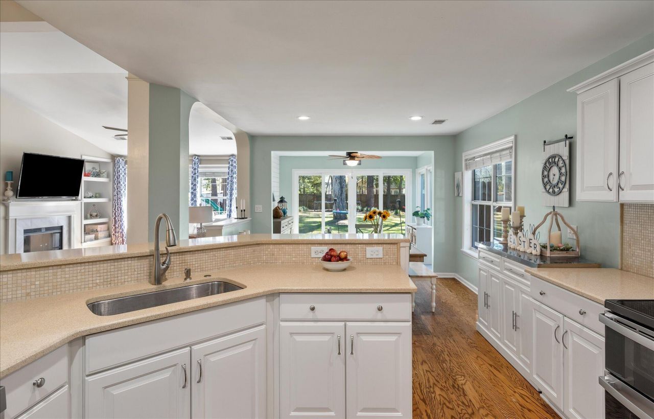 525 Pointe Of Oaks Road Photo 15