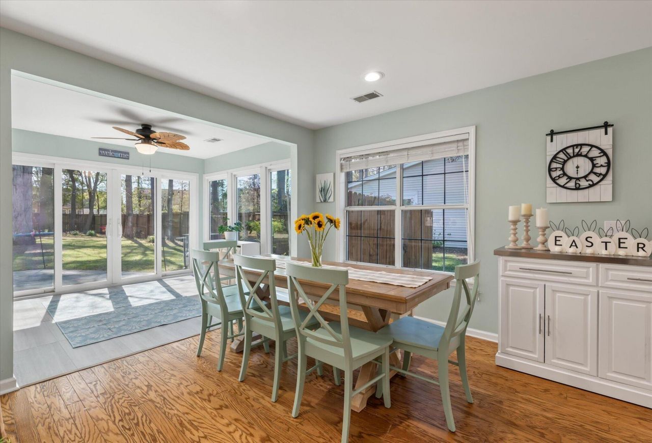 525 Pointe Of Oaks Road Photo 17