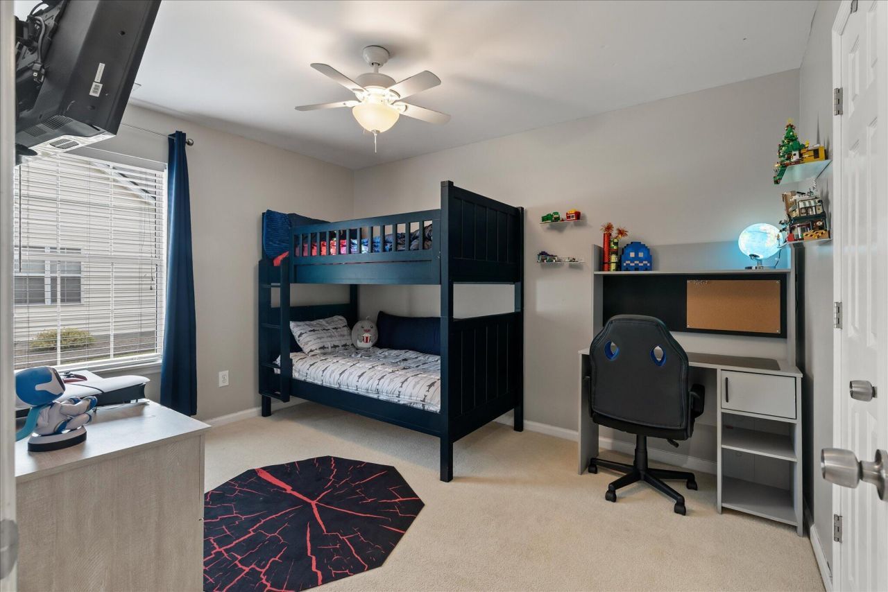 525 Pointe Of Oaks Road Photo 28