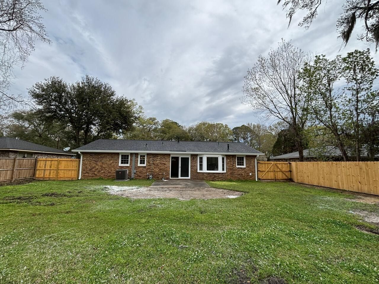 7719 Mendelwood Drive Photo 18