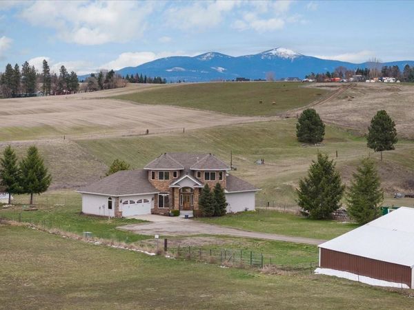 7303 E Bigelow Gulch Rd, Spokane, WA 99217