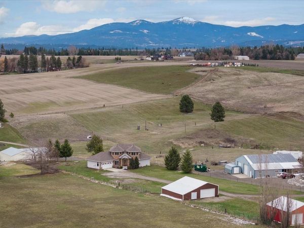 7303 E Bigelow Gulch Rd, Spokane, WA 99217