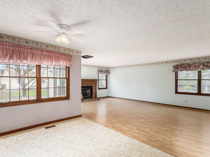 1075 Carousel Court , Westerville, OH 43081 Photo 15