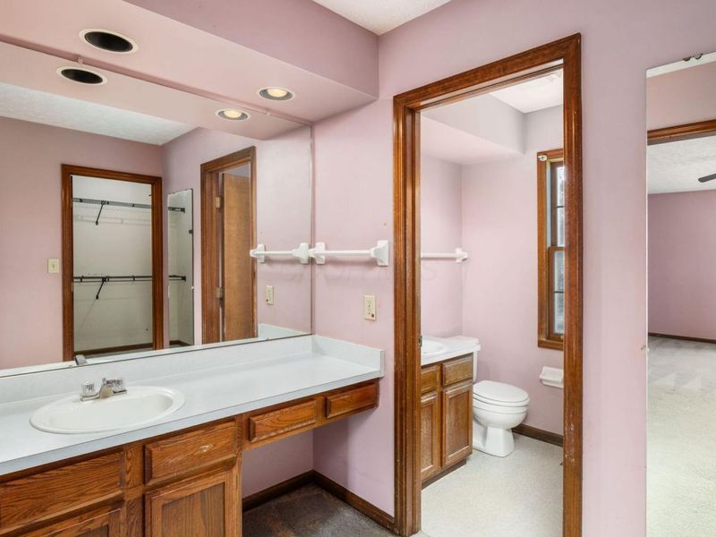 1075 Carousel Court , Westerville, OH 43081 Photo 21