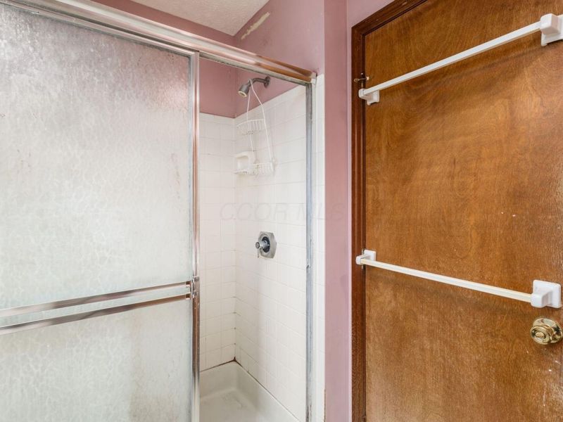 1075 Carousel Court , Westerville, OH 43081 Photo 22