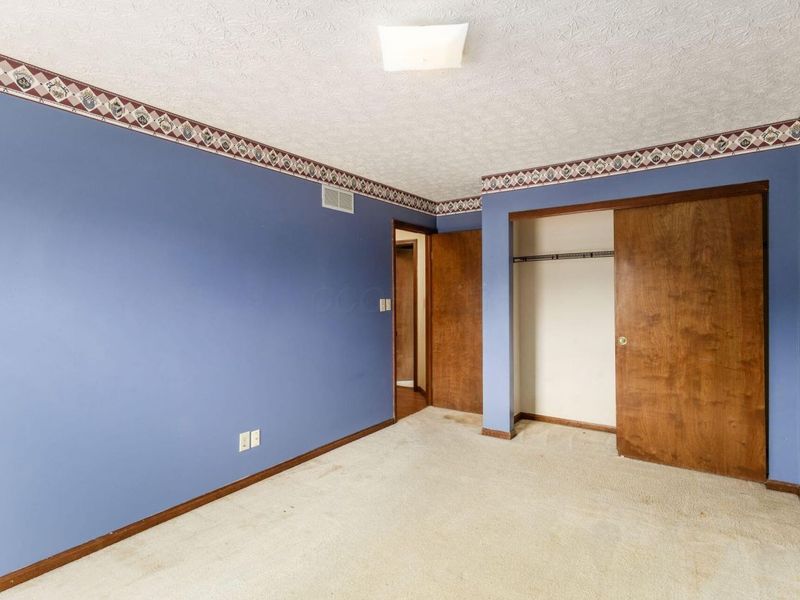 1075 Carousel Court , Westerville, OH 43081 Photo 27