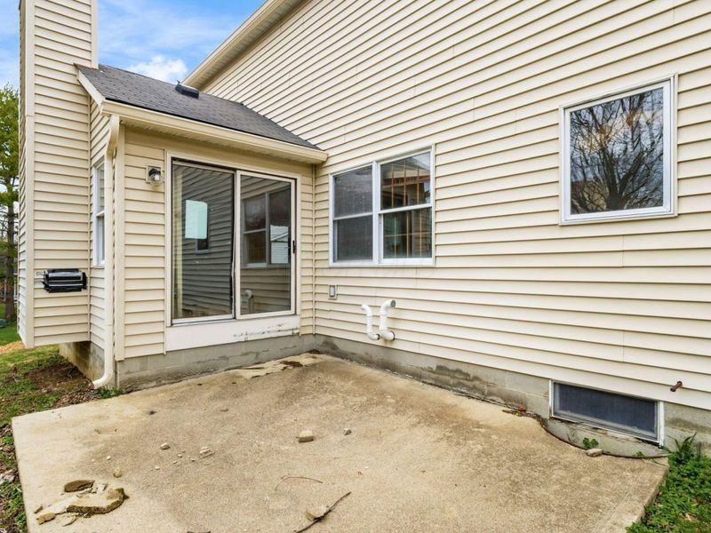 1075 Carousel Court , Westerville, OH 43081 Photo 34