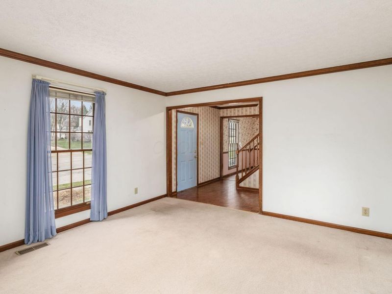 1075 Carousel Court , Westerville, OH 43081 Photo 6