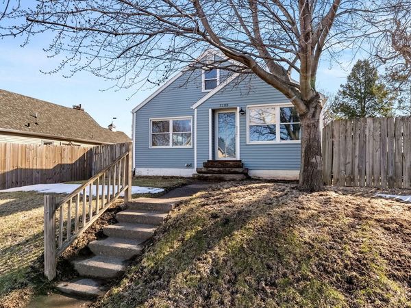 1203 PARK AVE, Muscatine, IA 52761