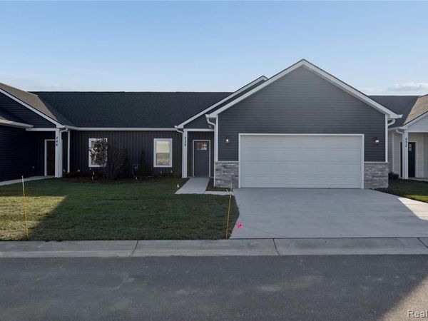 232 Marion Oaks Drive, Marion Twp, MI 48843