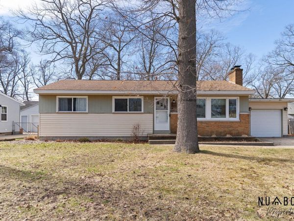 3447 Chippewa Drive, Norton Shores, MI 49441