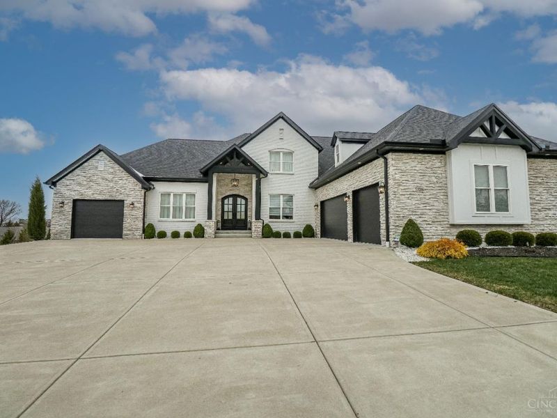 7314 Preserve Place, West Chester, OH 45069 Photo 1