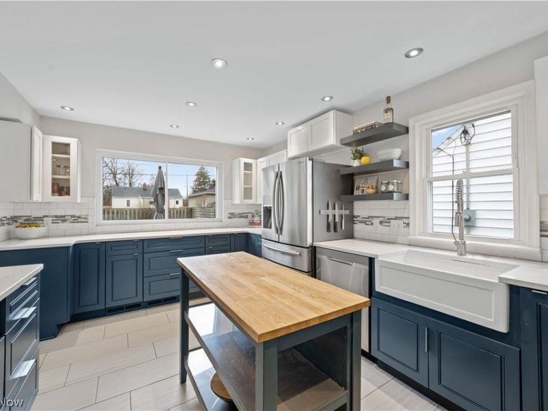 19017 Colahan Drive, Rocky River, OH 44116 Photo 11