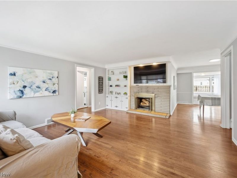 19017 Colahan Drive, Rocky River, OH 44116 Photo 2