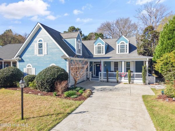 4120 Lark Bunting Court SE, Southport, NC 28461