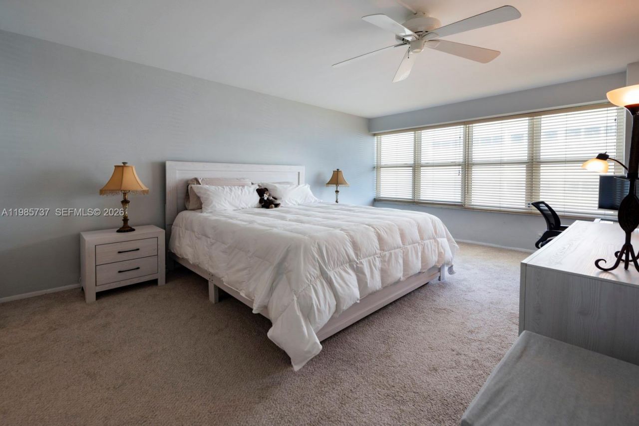 4010 Galt Ocean Dr, Unit 1701, Fort Lauderdale, FL 33308 Photo