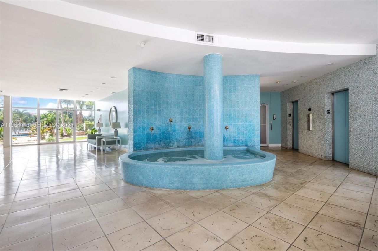 9101 E Bay Harbor Dr , Unit 404, Bay Harbor Islands, FL 33154 Photo