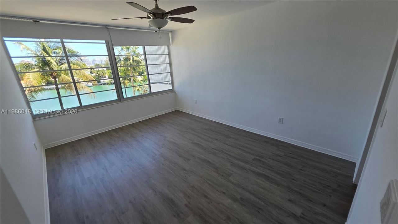 9101 E Bay Harbor Dr, Unit 404, Bay Harbor Islands, FL 33154 Photo