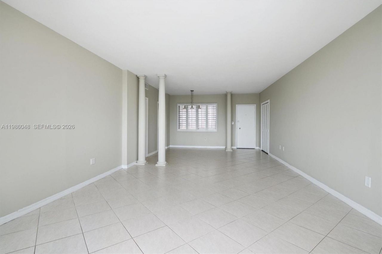 9101 E Bay Harbor Dr, Unit 404, Bay Harbor Islands, FL 33154 Photo