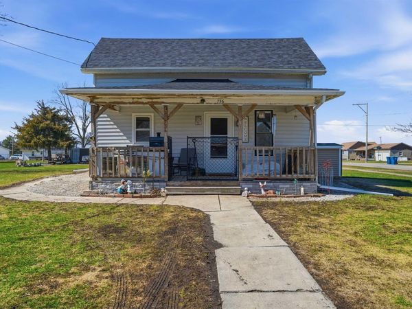 736 WASHINGTON Street, Minonk, IL 61760