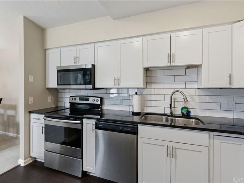 4044 White Chapel Lane, Loveland, OH 45140 Photo 10