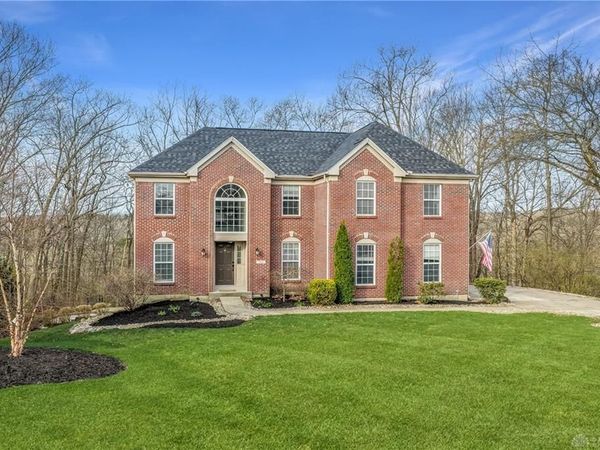 242 County Down Lane, Loveland, OH 45140