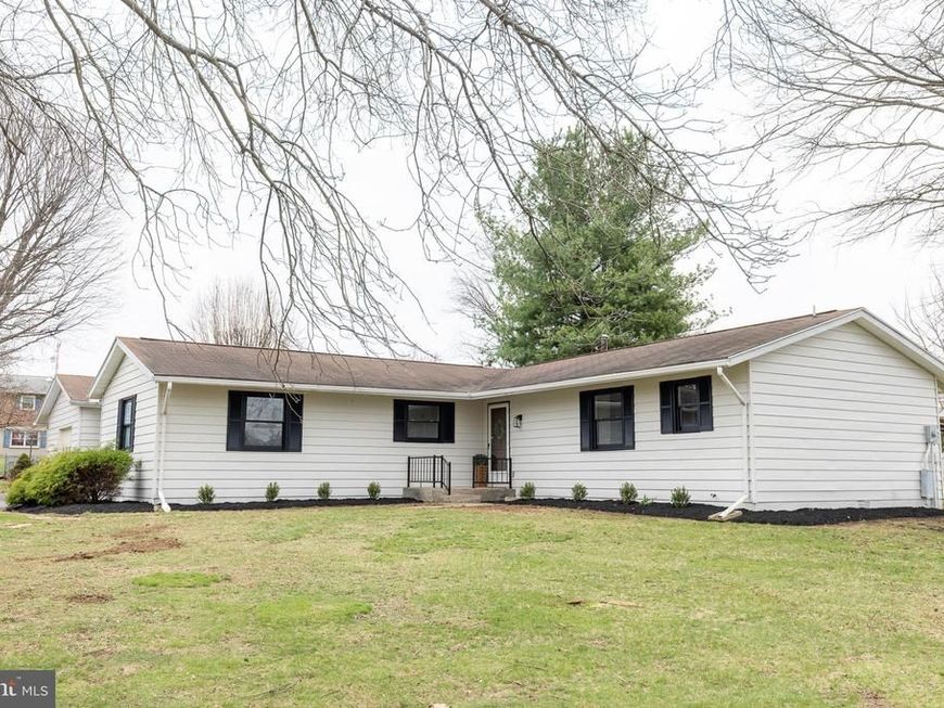 1286 Fox Den Drive , Chambersburg, PA 17202 Main Photo