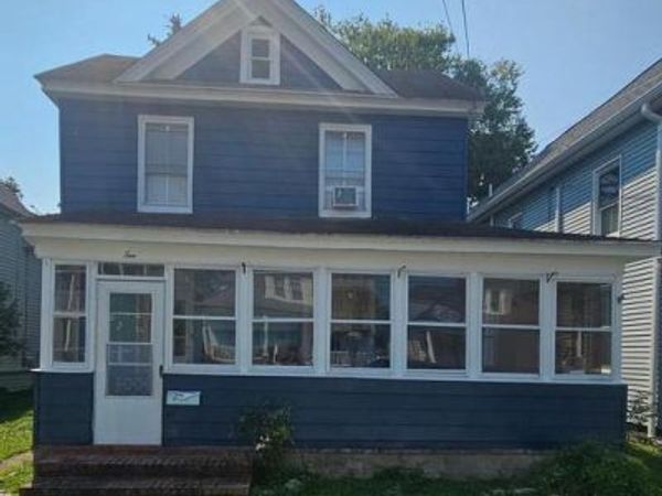 10 WILLIS STREET, CAMBRIDGE, MD 21613