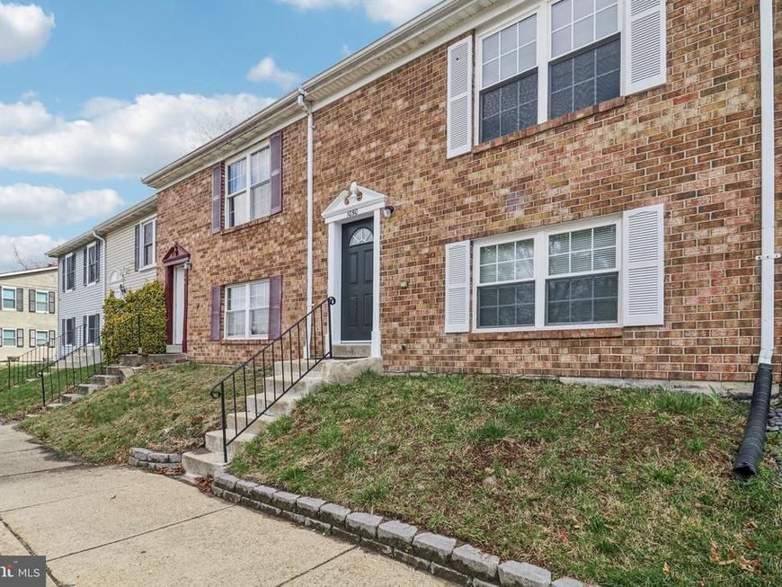 1050 Dorset Drive, Waldorf, MD 20602 Main Photo