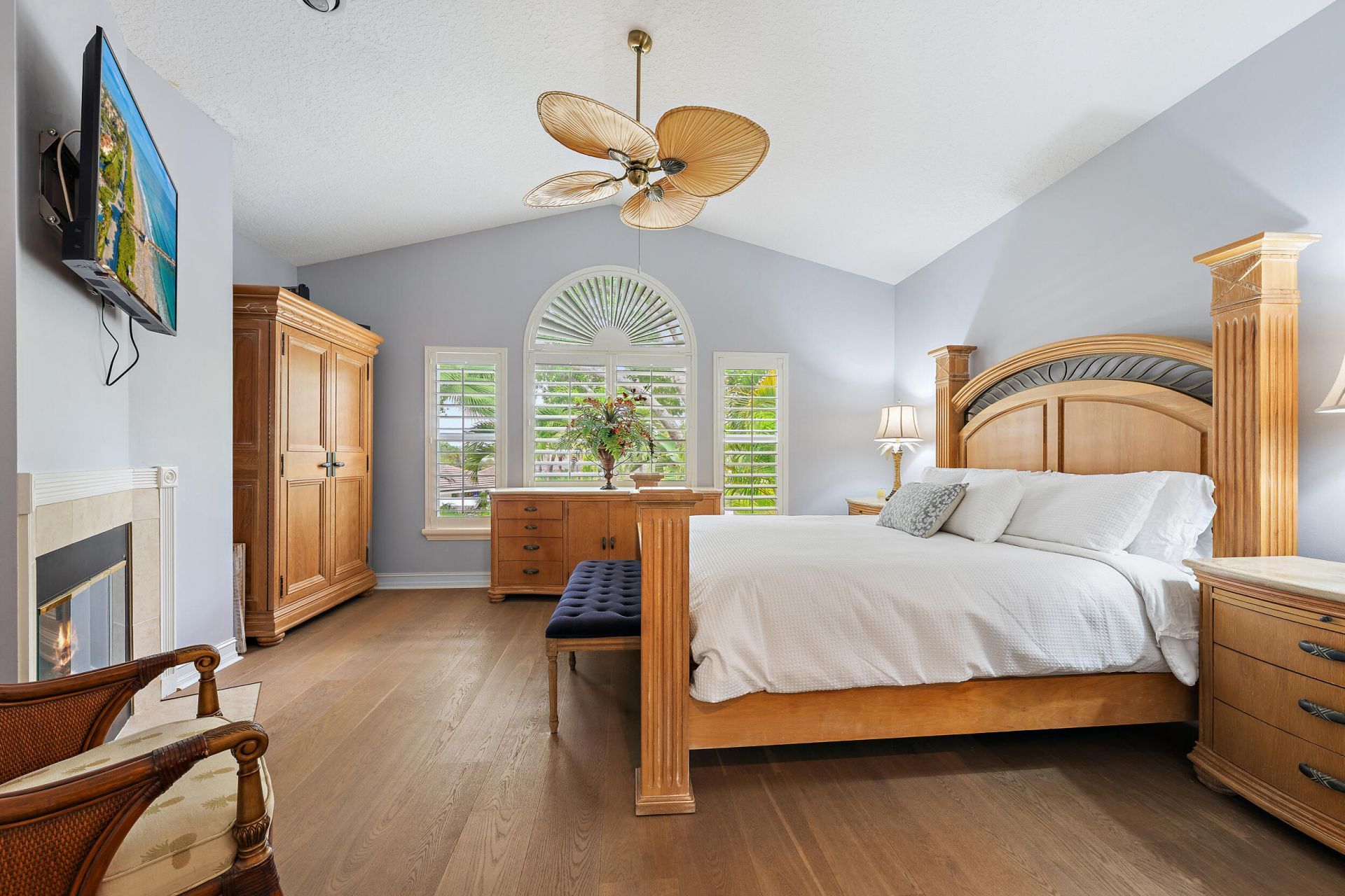 27 Grand Bay Circle, Juno Beach, FL 33408 Photo