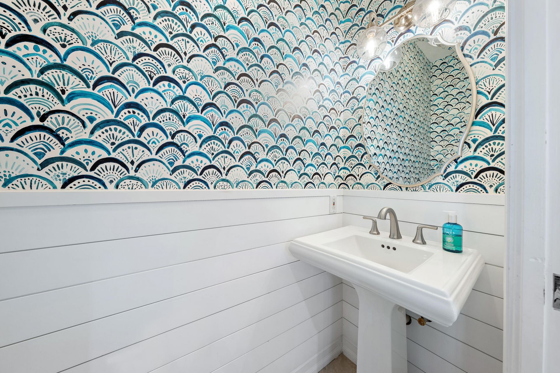 27 Grand Bay Circle, Juno Beach, FL 33408 Photo