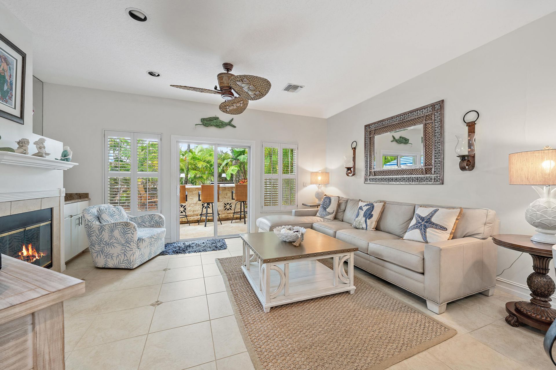 27 Grand Bay Circle, Juno Beach, FL 33408 Photo